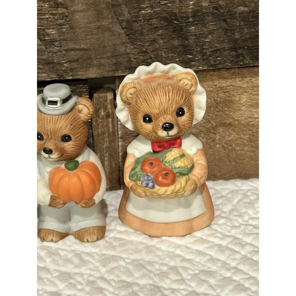 Vintage‎ Homco, # 5312 Thanksgiving Harvest Autumn Bear Figurines Set of 4